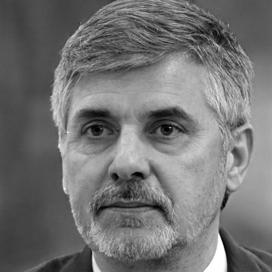 Robert Kumar, Budget Strategy Specialist